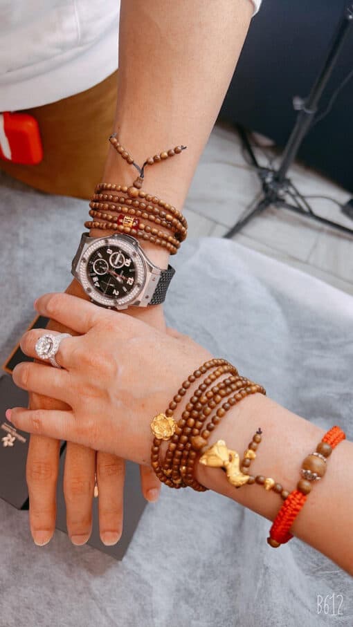 Thiết kế và dịch vụ