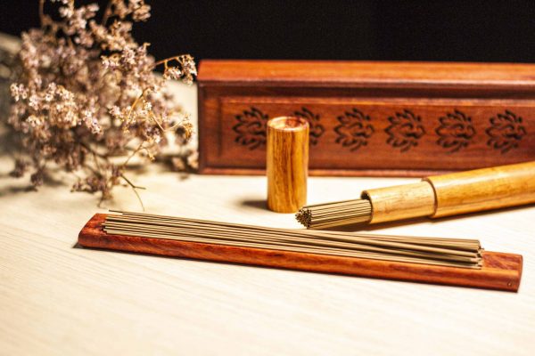 Ở đâu bán nhang trầm hương cao cấp giá tốt tại Phú Yên 4 Mua nhang trầm hương Phú Yên hãy đến ngay với Thiên Mộc Hương