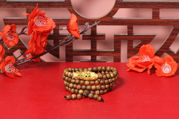 Mệnh Kim hợp màu gì kỵ màu gì? Vòng tay phong thủy người mệnh Kim 10 Vòng tay trầm hương 108 hạt Lý Ngư Chuyển Mình