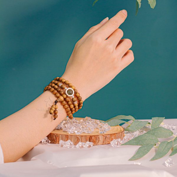 Vòng tay trầm hương Ngân Tú Bảo Trầm