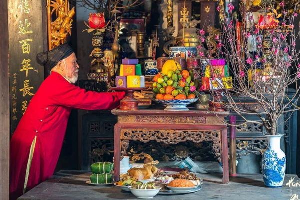 Bí quyết thắp hương tại nhà chuẩn phong thủy, rước tài lộc 7 Nguồn gốc của phong tục thắp hương