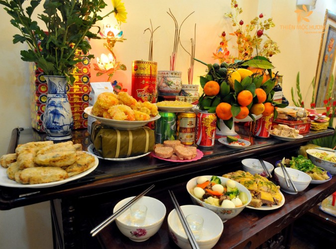 Giải đáp thắp hương giao thừa xong có hoá vàng luôn không?