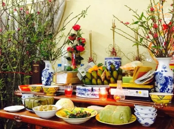 Giải đáp tiền thắp hương xong có được tiêu không? Liệu có mất lộc?