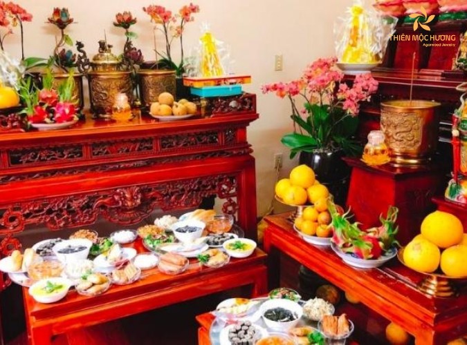 Giải đáp tiền thắp hương xong có được tiêu không? Liệu có mất lộc?